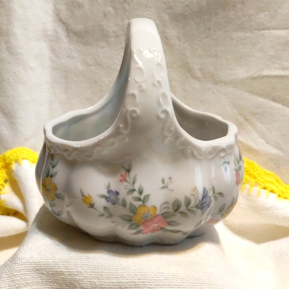 Vintage Made in Japan Porcelain Basket